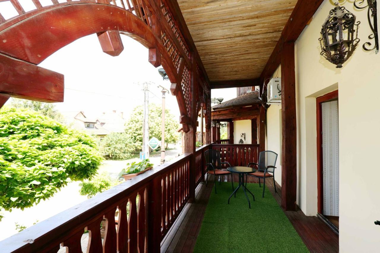 Nyilas Fogado Hotel Nyíregyháza Esterno foto